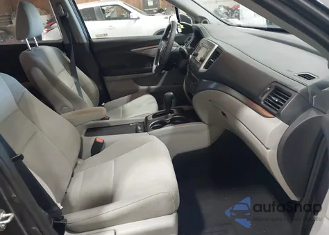 2018 Honda Pilot Lx из США, поврежденный, VIN 5FNYF6H1XJB015593